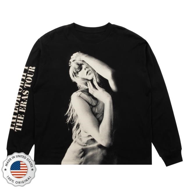 Taylor Swift Official Merch Shop Taylor Swift | The Eras Tour Photo Long Sleeve T Shirt for Men & Women