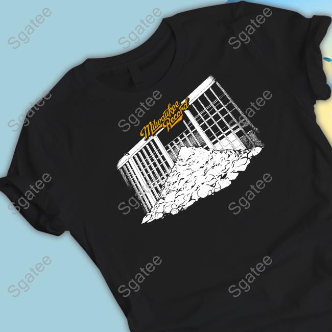 Milwaukee Record Snow Pile Shirt Milwaukee Merch