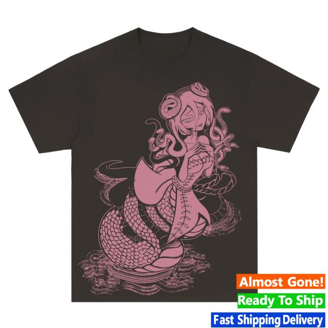 Official Apari Lamia Clove Tees