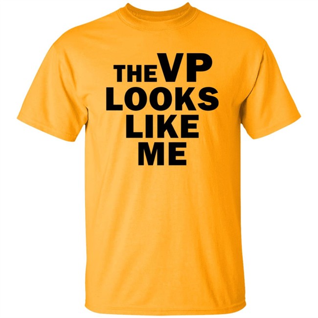 Like Me Merch The Vp Looks Like Me Sweatshirt White T Shirt Ayanna Pressley Like Me Merch The Vp Looks Like Me Sweatshirt White T Shirt Ayanna Pressley