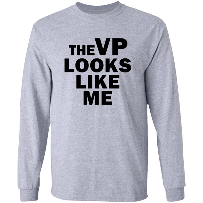 Like Me Merch The Vp Looks Like Me Sweatshirt White T Shirt Ayanna Pressley Like Me Merch The Vp Looks Like Me Sweatshirt White T Shirt Ayanna Pressley