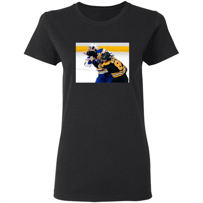 Kevan Miller Punching Tage Thompson Shirt Kevan Miller Punching Tage Thompson Shirt