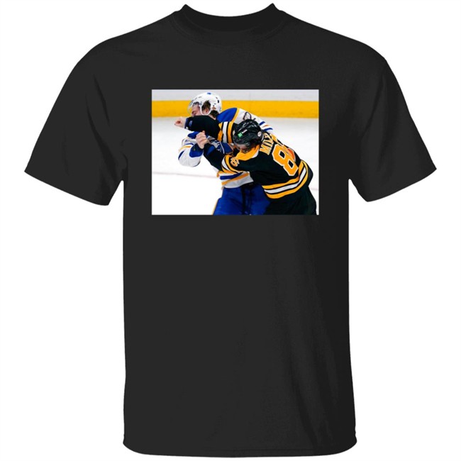 Kevan Miller Punching Tage Thompson Shirt